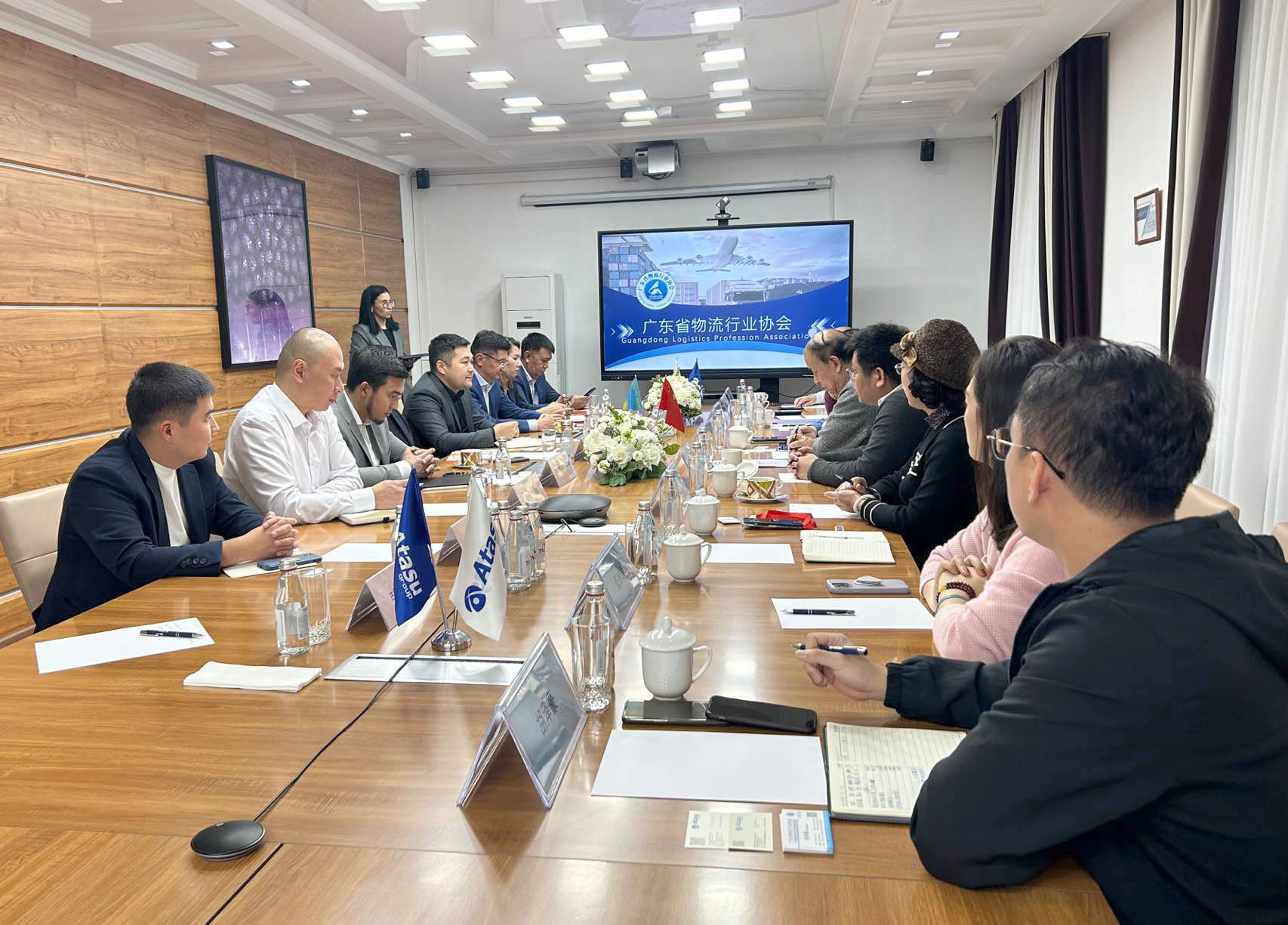 图片22.jpg 图片22.jpg